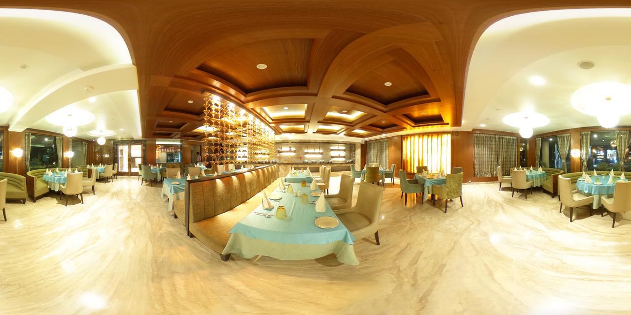 The India Benares Hotel Exterior foto